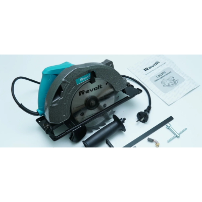 Пила дисковая Revolt CS2200